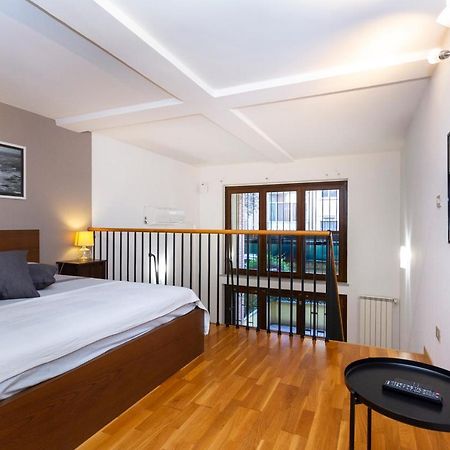 Апартаменти Loft - L'Isola Che Non C'E. Турин Екстер'єр фото